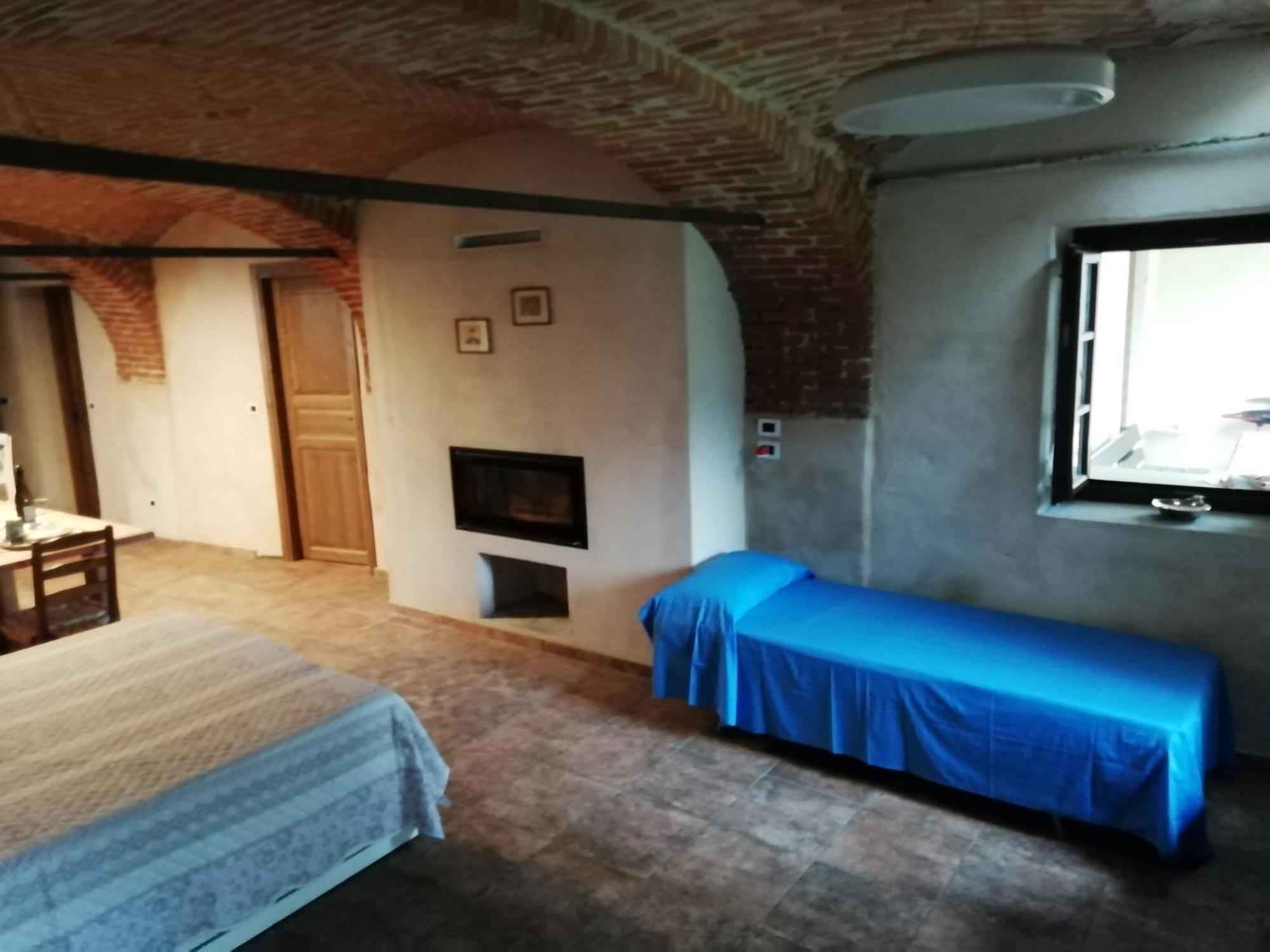 Agriturismo Magnarosa Villa Barge Camera foto
