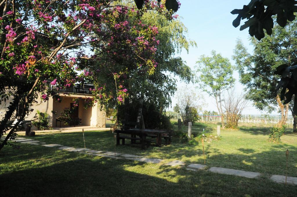 Agriturismo Magnarosa Villa Barge Esterno foto